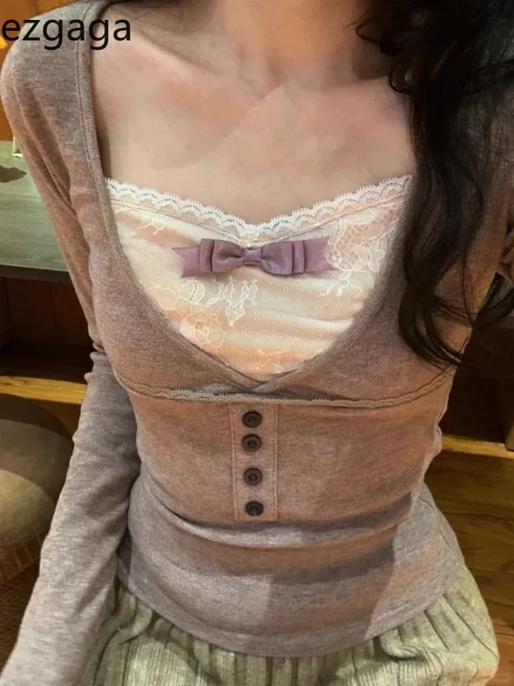 Ezgaga T Shirts Women Lace Patchwork Bow Slim Autumn Winter Fashion Sweet Crop Tops Button Female Casual Tee Shirt Basic