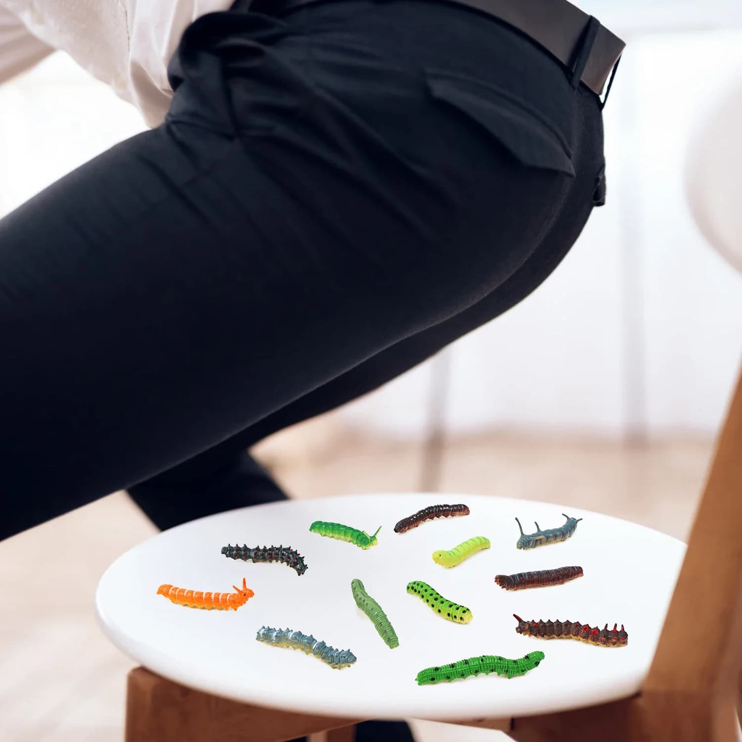 12 pezzi Modelli di insetti Bruco Scherzo Modelli animali Insetti striscianti Personaggi d'azione Giocattoli educativi per bambini Scherzo Giocattoli