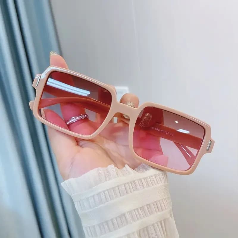 Fashion Square Sunglasses Women/Men Rectangle Eyewear Women Retro Glasses for Women Luxury Brand 200000297