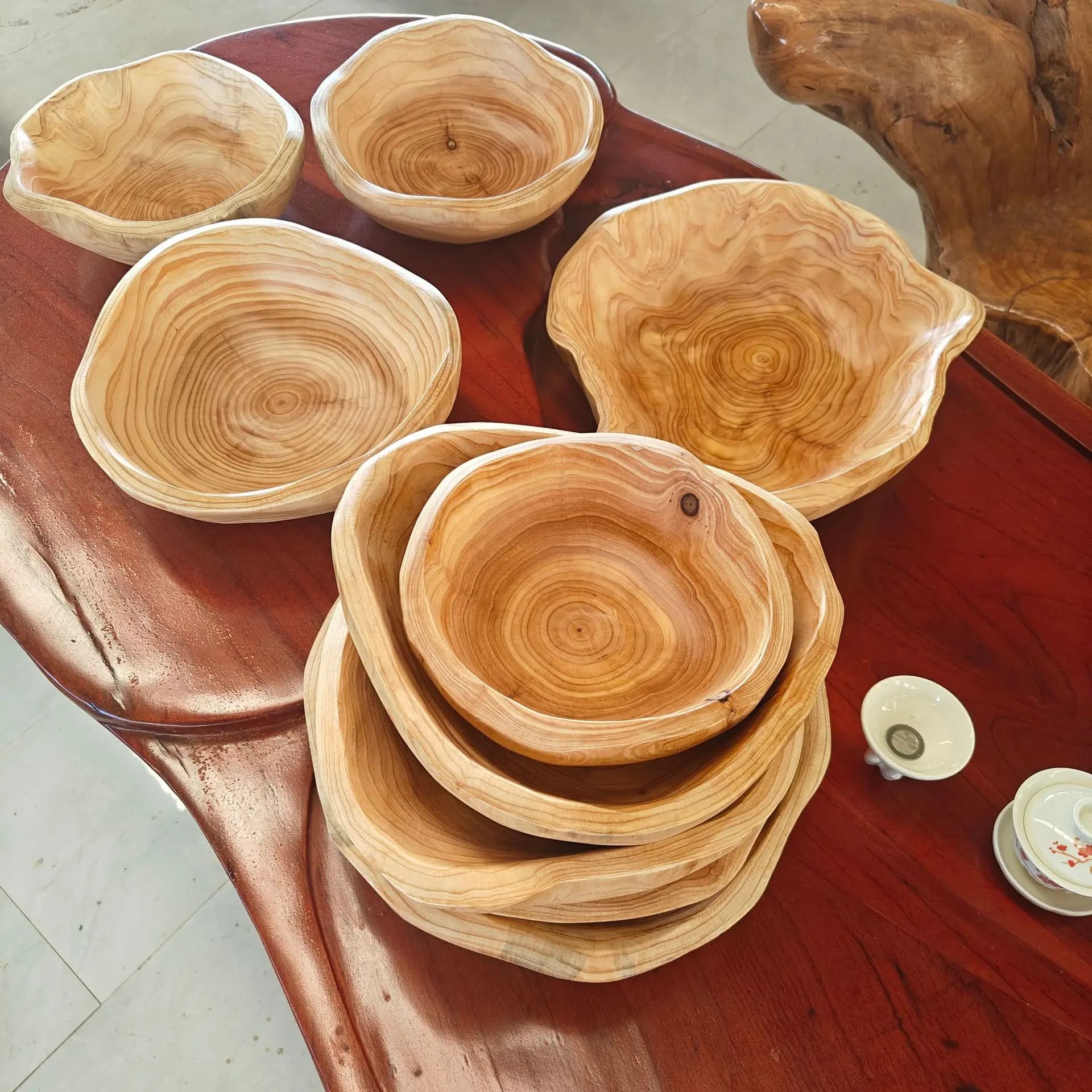 Piatto di frutta Insalatiera Legno secco Caramelle Snack Noci Vassoio di legno Portaoggetti Decorazioni per il desktop Ciotola Stoviglie da cucina