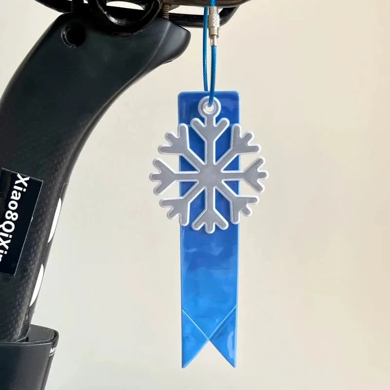 Portachiavi riflettente sicuro per borsa da bici Zaino Ciondolo Striscia Ornamenti Riflettori Accessori per la sicurezza di guida notturna per bambini adulti