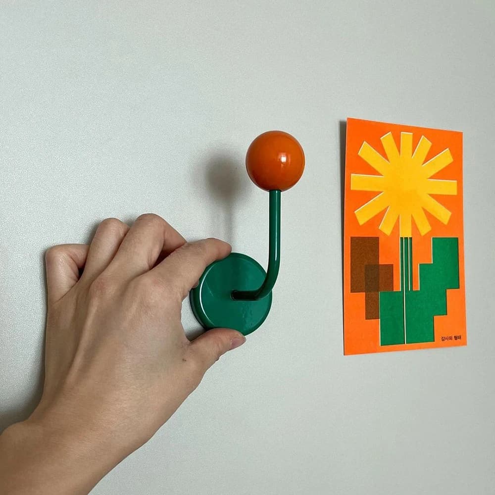 Color Creative Magnetic Hook No Punch Magnetic Hook Kitchen Bathroom Door Refrigerator Strong Traceless Decoration