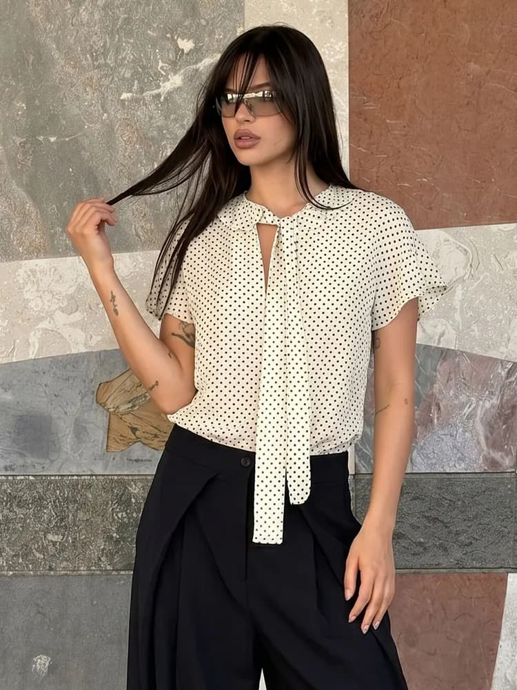 ZOCI Camicetta da donna alla moda con pois, camicia con maniche a farfalla e fiocco sul davanti, camicia estiva elegante da donna, casual, streetwear, chic, top sottile