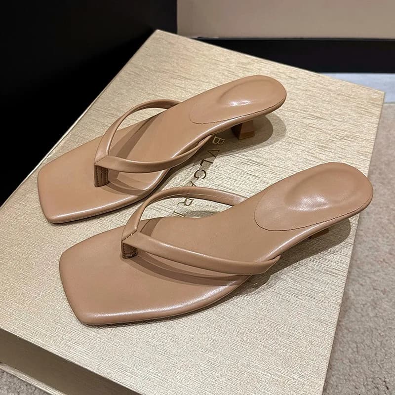 Women's Flip-flops French Style Temperament Square Head Low Heel Cool Slipper Summer Open-toe Pinch Toe Slippers Sandalias Mujer