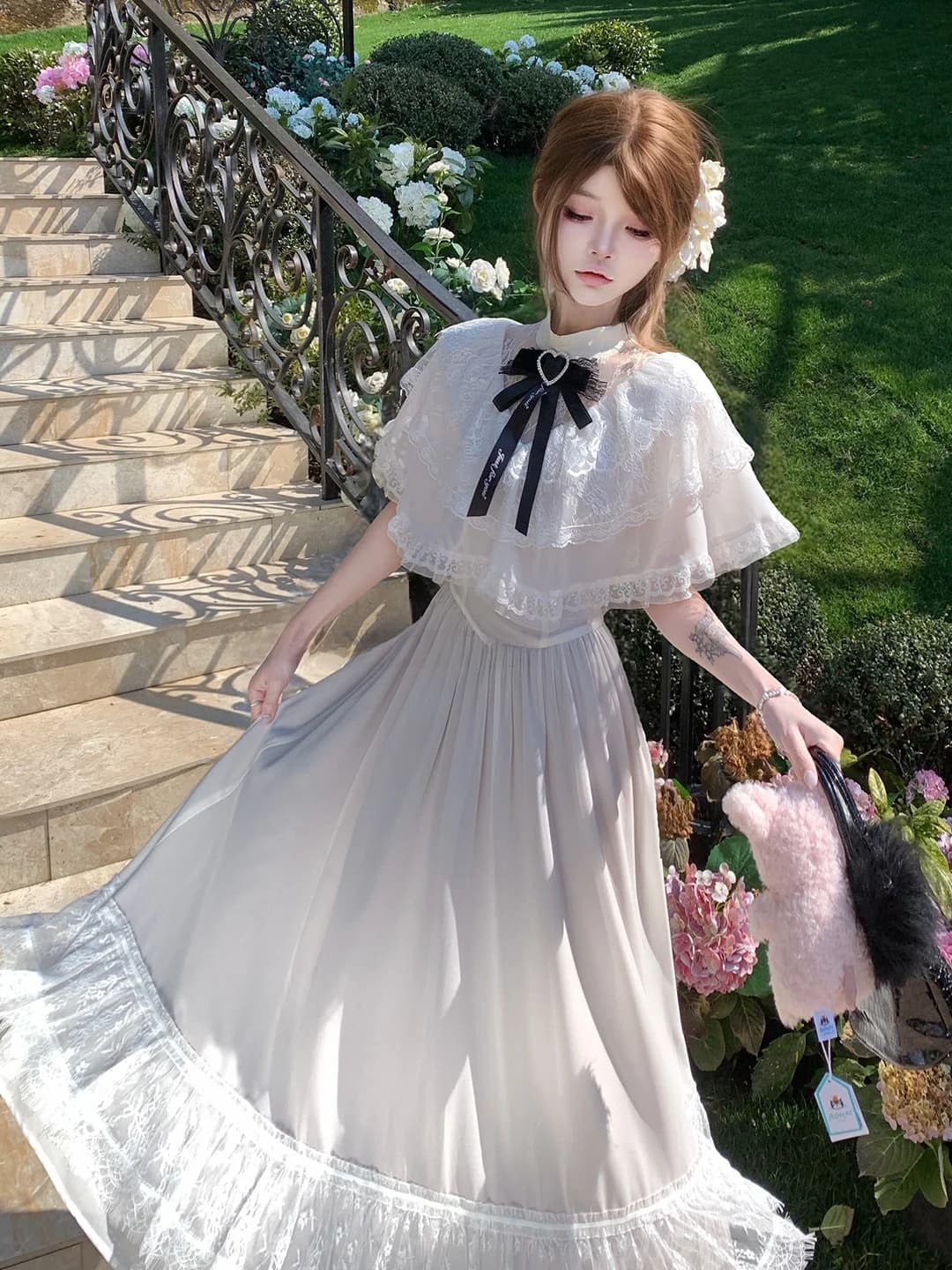 Sweet Lace Long Dress Gentle Style Forest Girl Series Short Sleeve round Neck Daily Wear Polyester Fiber Knitted Umbrella Skirt