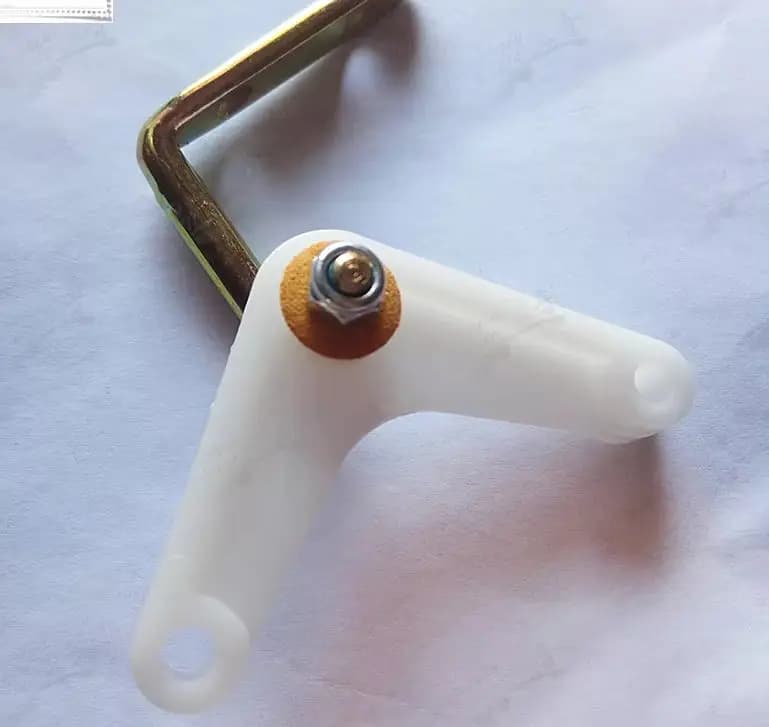Piano Tuning and Maintenance Tools Connecting Plate 077 Triangle Connecting Piece Fixed Buckle Mute Iron Wire Accessories