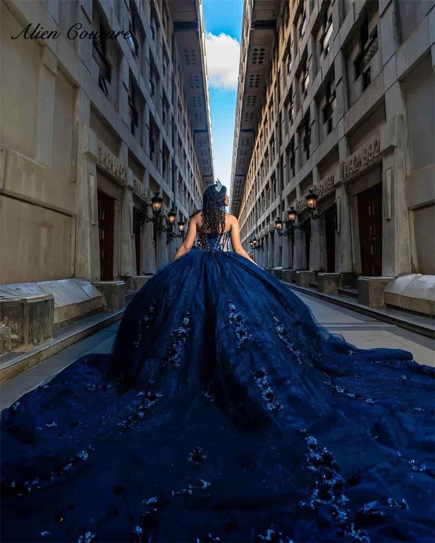 Elagant Blu Navy Principessa Abiti Quinceanera Perline Appliques Fiori Cristalli Abiti 15 Anni 16th Birthday Party Dress Personalizzato