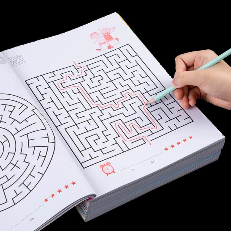 Maze Training Book, used to improve concentration, a puzzle game designed to improve student thinking and attention, an intellectual development toy, a fun festive gift, a labyrinth game book.