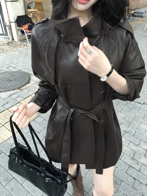 Giacca in Pelle PU Effetto Snellente Stile Coreano Lunghezza Media Nera da Donna Versatile alla Moda Trendy