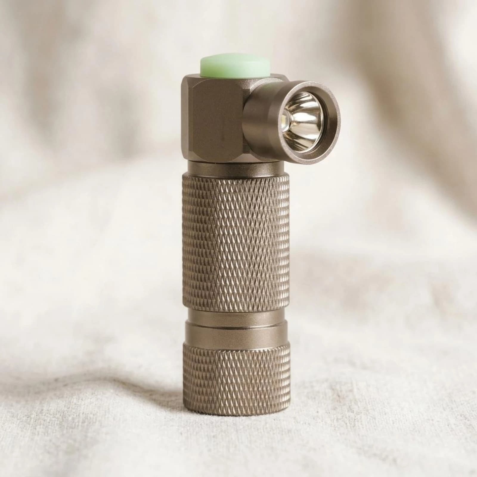 Torcia ad Angolo Retto E-GG Candler LED Portatile, Strumento per Ispezione E-GG Candler, Attrezzatura Leggera per Allevamento Bestiame