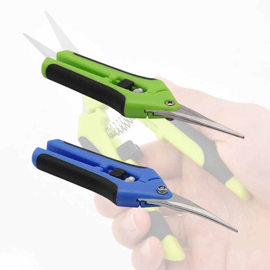 Garden pruning shears Potential for horticulture Shrub Garden scissors Cutting shears for fruit tree branches Collection of manual tools
