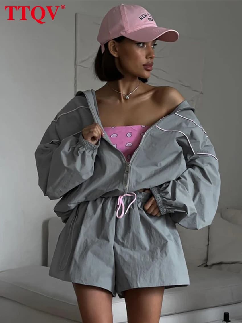 TTQV Moda Allentato Grigio 2 Pezzi Set Vestito Delle Donne 2024 Elegante Camicia a Maniche Lunghe con Pantaloncini a Vita Alta Set Femminile Streetwear