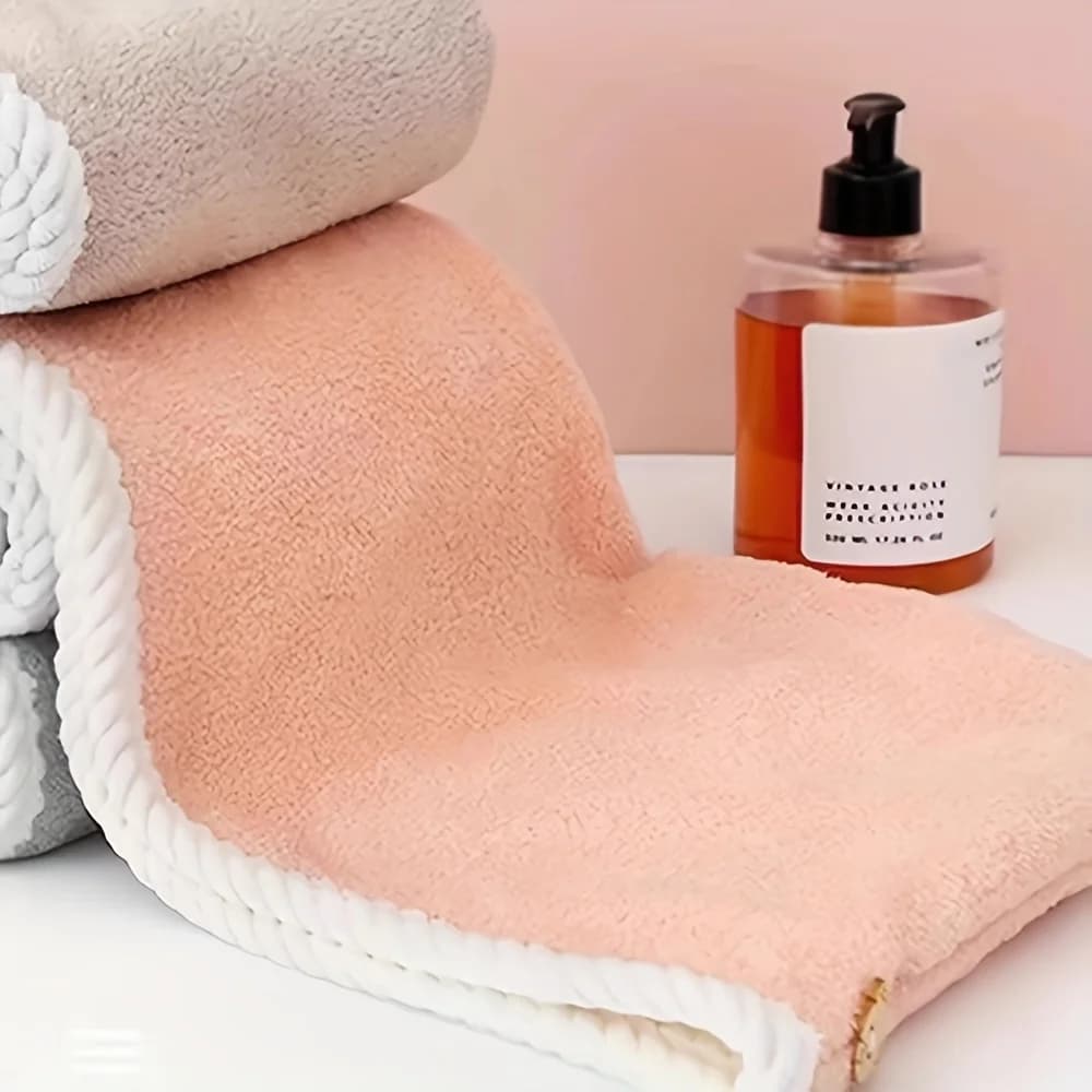 Ultra Absorbent Microfiber Hair Towel, Safe for Ricci, Spiralated and Corrugated Hair, Soft, Anti-Crespo, Rapid Drying, Portable