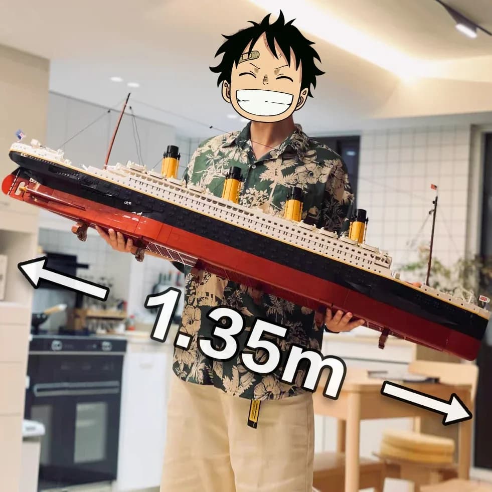 NUOVO Set di Costruzioni Compatibili con Titanic, 9090 Pezzi, Grande Nave da Crociera, Modellino in Mattoncini, Giocattolo per Bambini, Regalo 99023