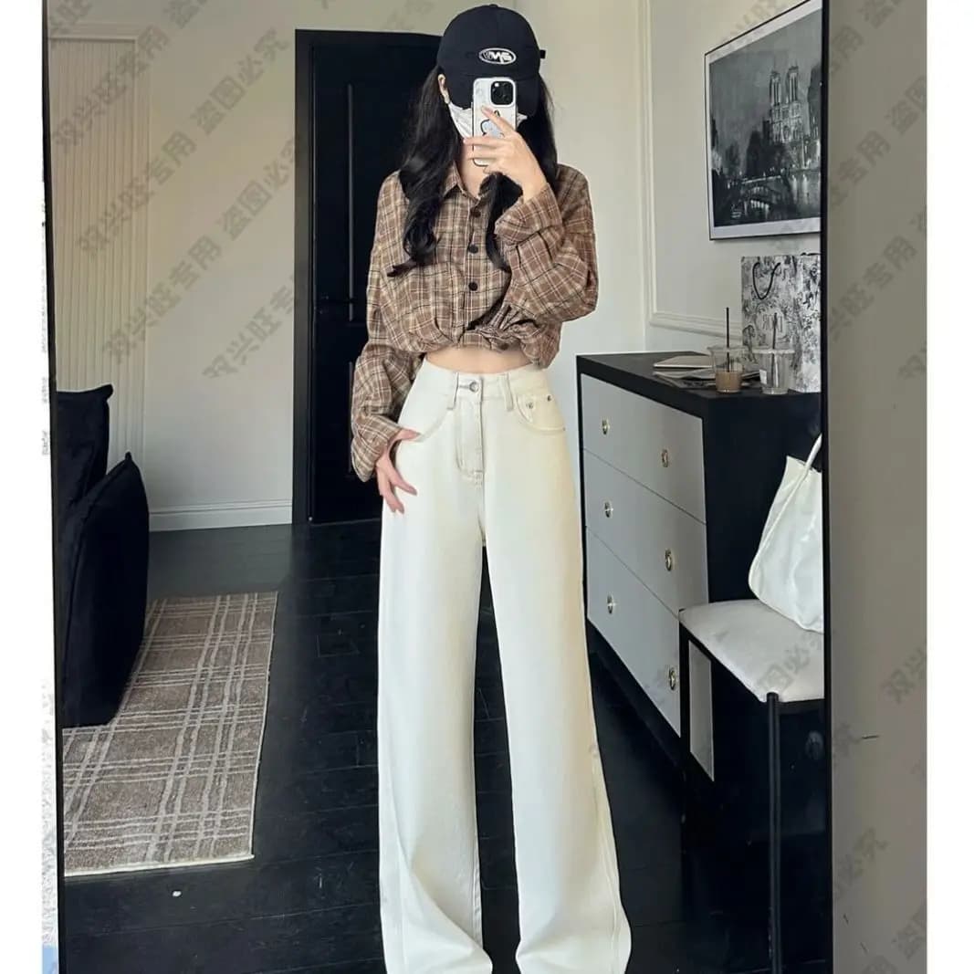 Beige high-waisted wide-leg jeans, new spring/autumn harem pants, loose-fitting drapey denim trousers for petite individuals
