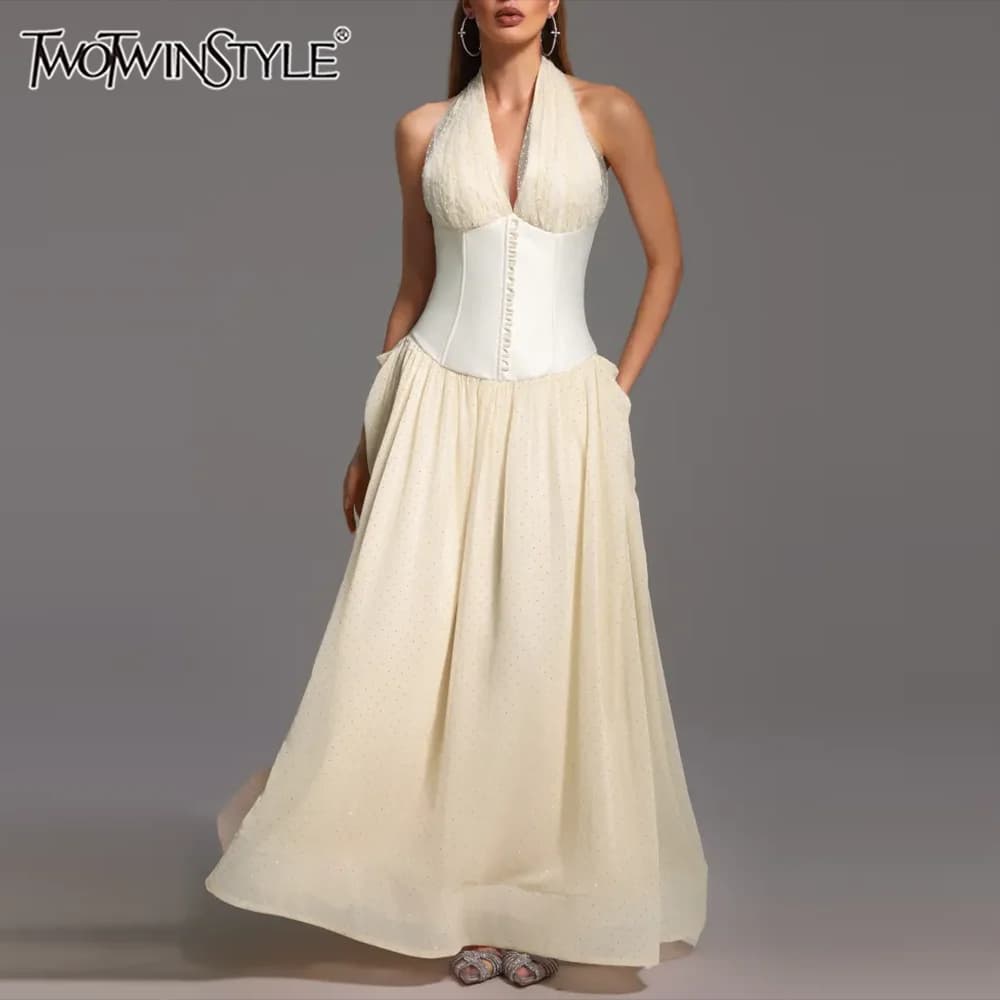 TWOTWINSTYLE Pieghe impiombate solide Abiti dimagranti per le donne Scollo a V senza maniche Tunica Temperamento Abito minimalista Stile femminile
