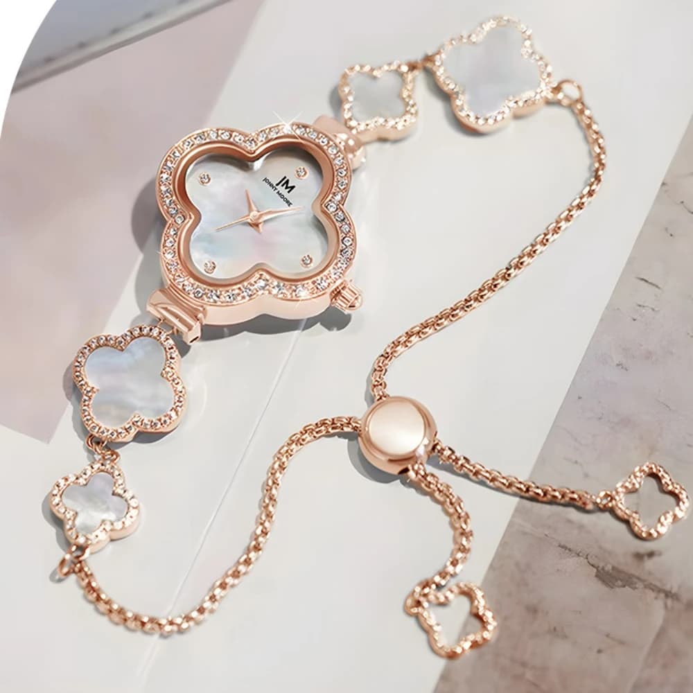 JONNY MOORE 1638 Orologio da donna Orologio alla moda Bracciale stile lusso leggero Lucky Clover 30m Orologi al quarzo impermeabili per donna