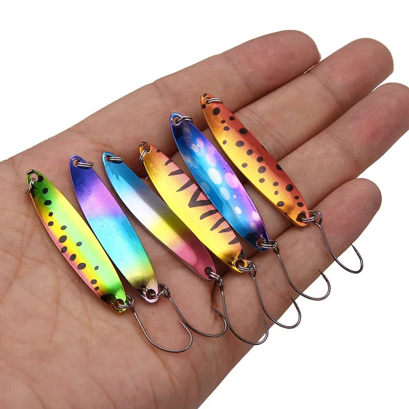 Cucchiaino da pesca in metallo 5g 4.5cm per trota e persico, esca piccola rigida con paillettes, spinner con amo, nichelato