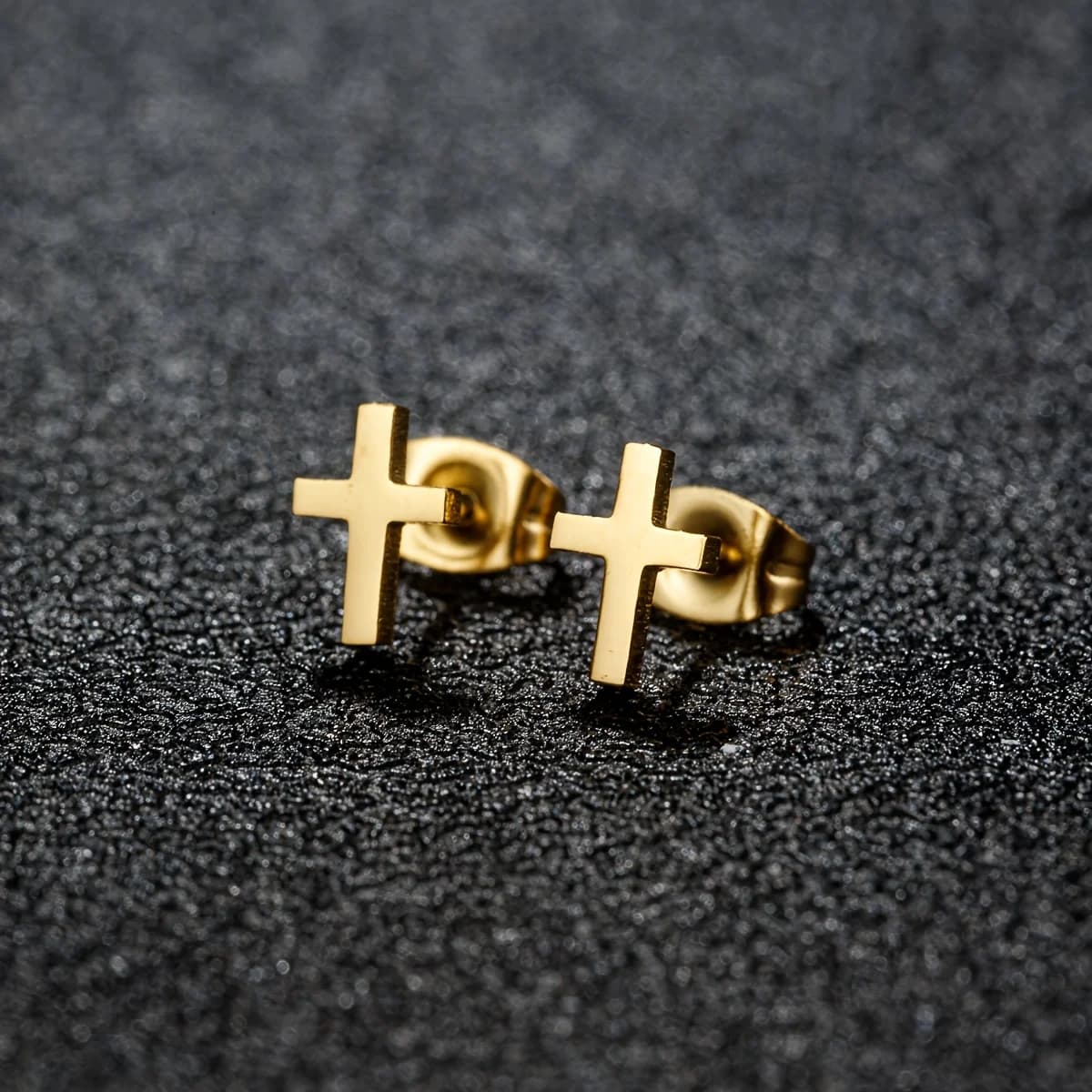 [Punk Cross Earrings] 1 Pair Punk Korean Style Cross Stud Earrings for Men - Stainless Steel Minimalist Modern Design, Small Lightweight Everyday Jewelry, Christmas Gift for Him, Men's Fashion Accessory, Contemporary Masculine Look