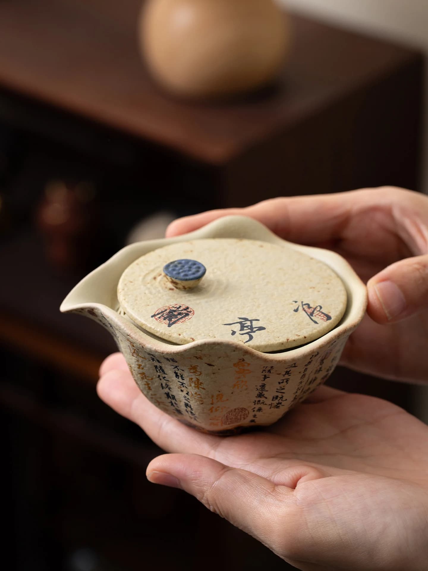 Retro Glazed Ceramic Tea Pot for Brewing Tea Handheld Small Size High End Feng Shui Calligraphy Design Kitchen Dining Set
