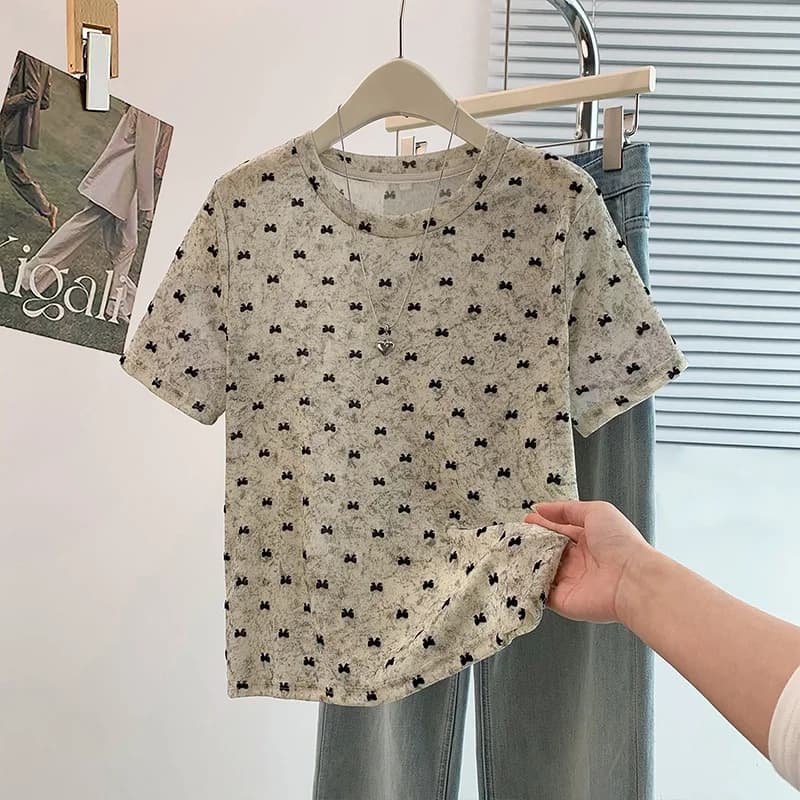 Summer 2026 Women's Loose Fit round Neck Short Sleeve T-Shirt Versatile Base Layer Shirt Artistic Style Thin Material Casual ...