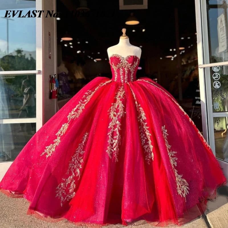 EVLAST Personalizzato Rosso Quinnceanera Abito di Sfera Dell'oro Del Merletto Applique Che Borda Corsetto Messicano Dolce 16 Abiti Da 15 Anos SQ626