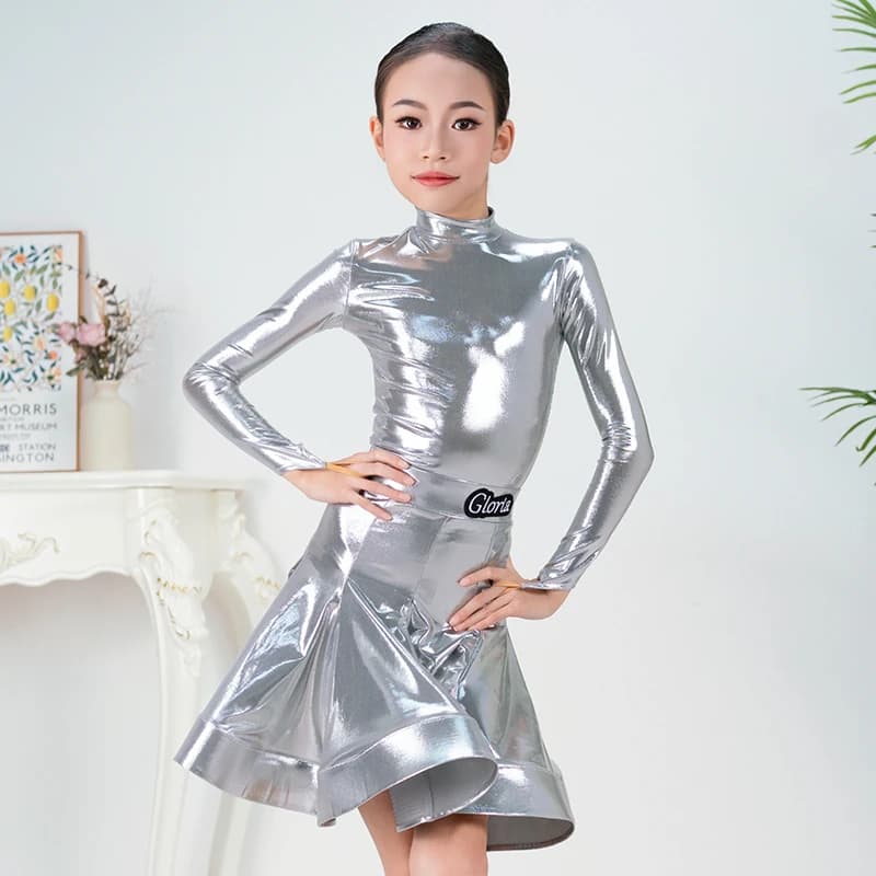 Abito da Competizione di Danza Latina 2026 per Ragazza, Completo Professionale Latino per Bambina, Abbigliamento da Palcoscenico, Tuta da Ballo a Maniche Lunghe Argento 5097
