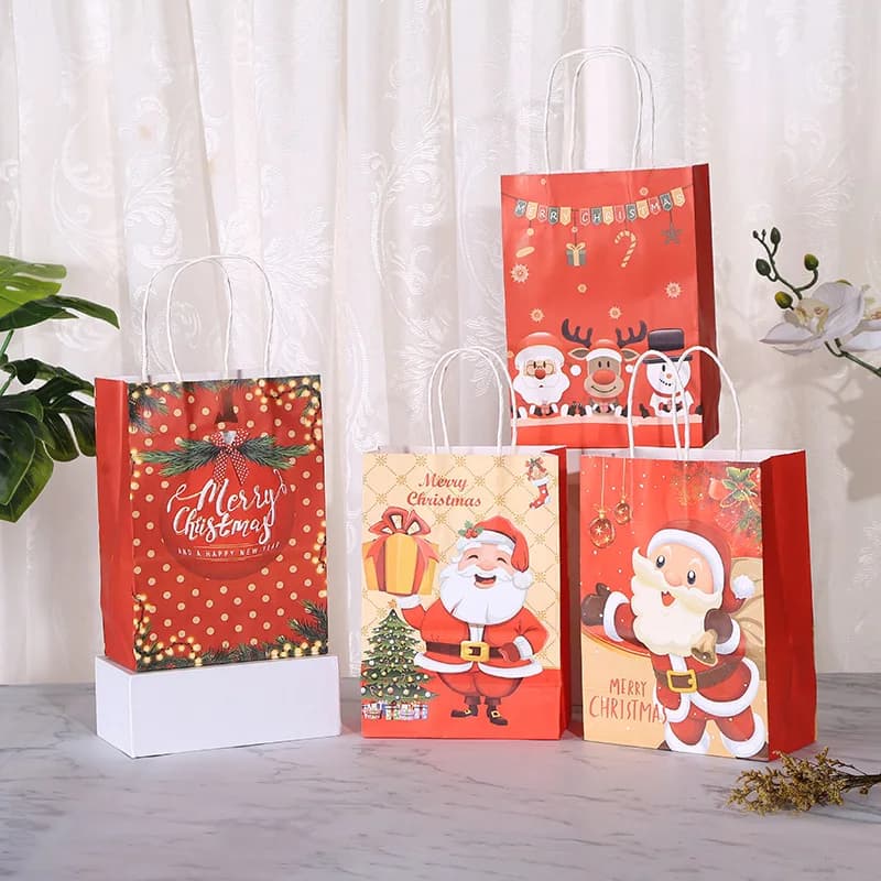 30pcs Red Color Merry Christmas Kraft Paper Gift Bag Santa Claus Snow Man Snowflower Xmas Tree Party Gift Packing Hand Bag
