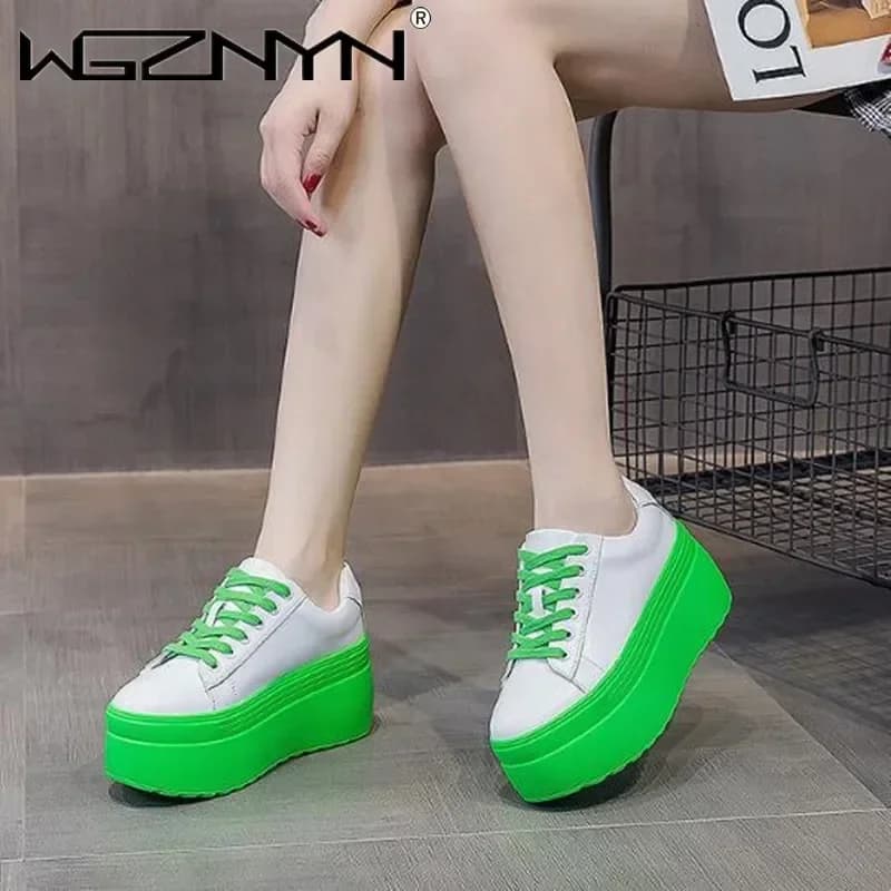 Scarpe casual da donna in vera pelle autunnale di design Scarpe da ginnastica da donna con zeppa con plateau super spesse da 8 cm Scarpe robuste da skateboard estivo