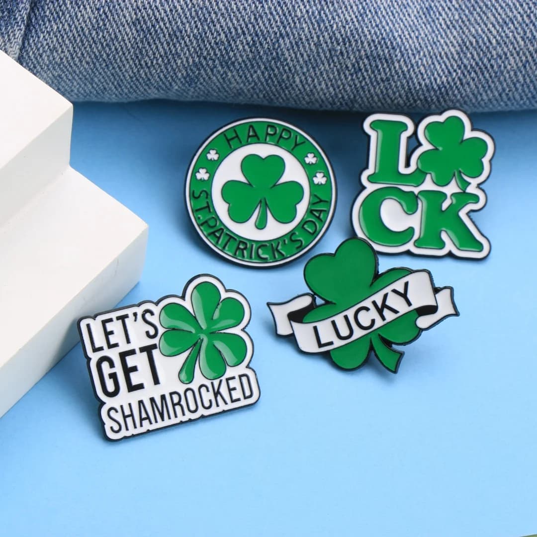 St. Patrick's Day Shamrock Enamel Lapel Pins, Lucky Green Clover Slogan Brooch Badges for Backpack Clothing DIY DecorAccessories