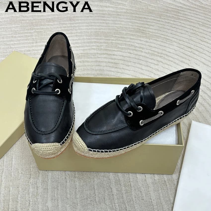 Mocassini stringati con punta tonda in vera pelle Scarpe da donna Scarpe basse casual stile inglese occidentale Scarpe Doudou alla moda semplice da donna