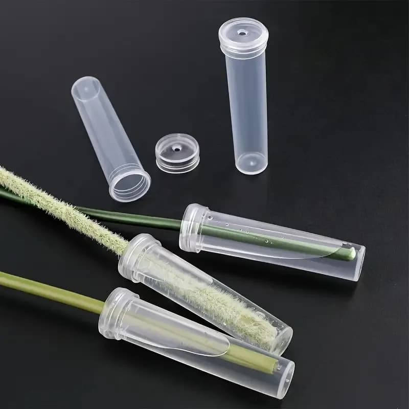 20/50PCS Plastic Flower Water Tubes with Silicone Caps, Reusable Transparent Floral Vials for Flower and Plant Preservation