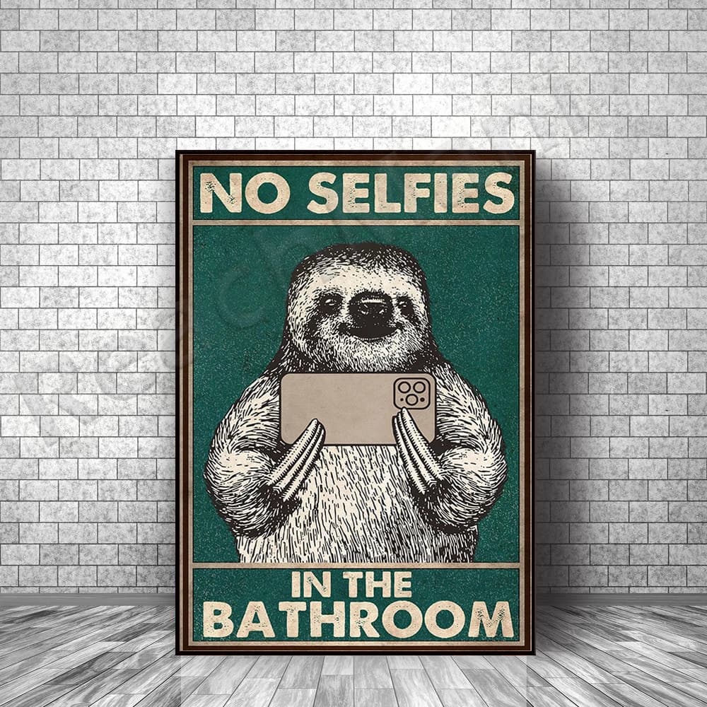 Divertente poster con procione che non fa selfie in bagno, cartello da bagno con procione, decorazione da parete con procione, poster con procione.