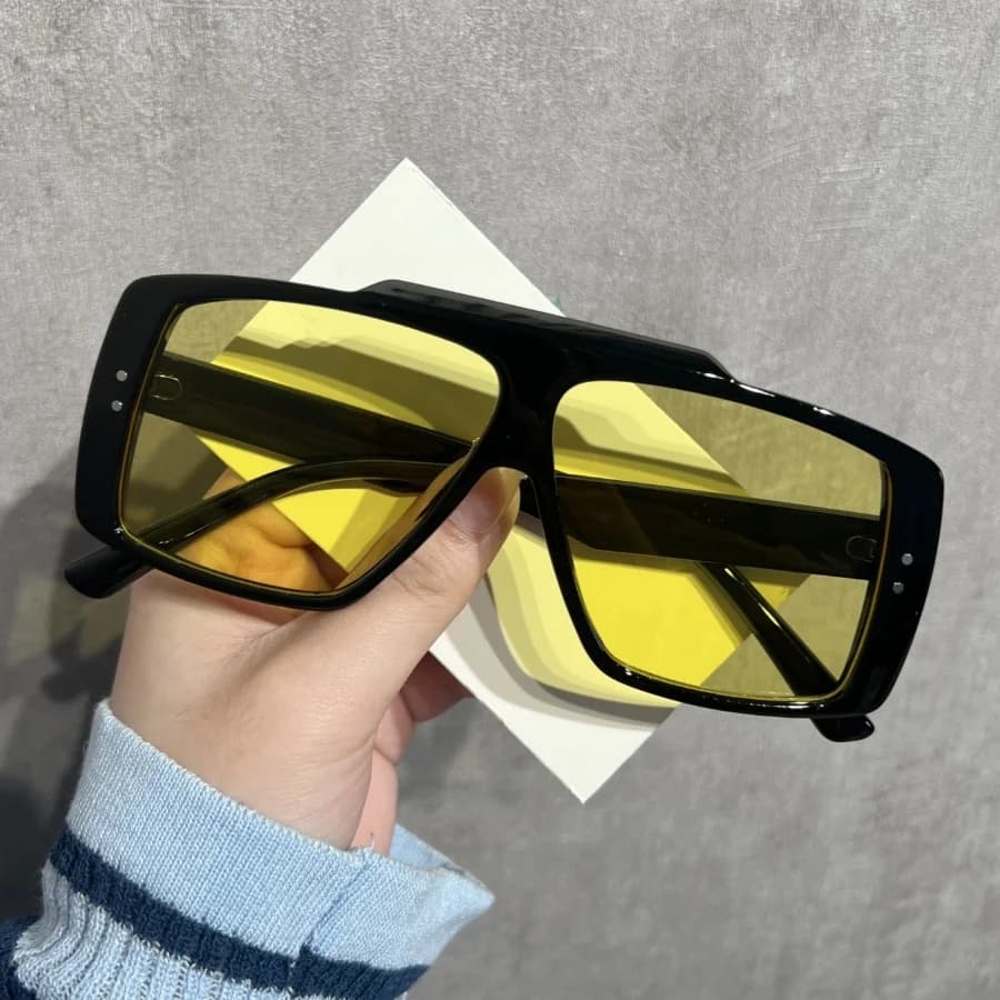 Occhiali da Sole Unisex 1 Pezzo, Nuovo Stile, Montatura Grande Quadrata di Alta Gamma, Versatili, Valorizzano il Viso, Cool e di Tendenza per la Moda Quotidiana