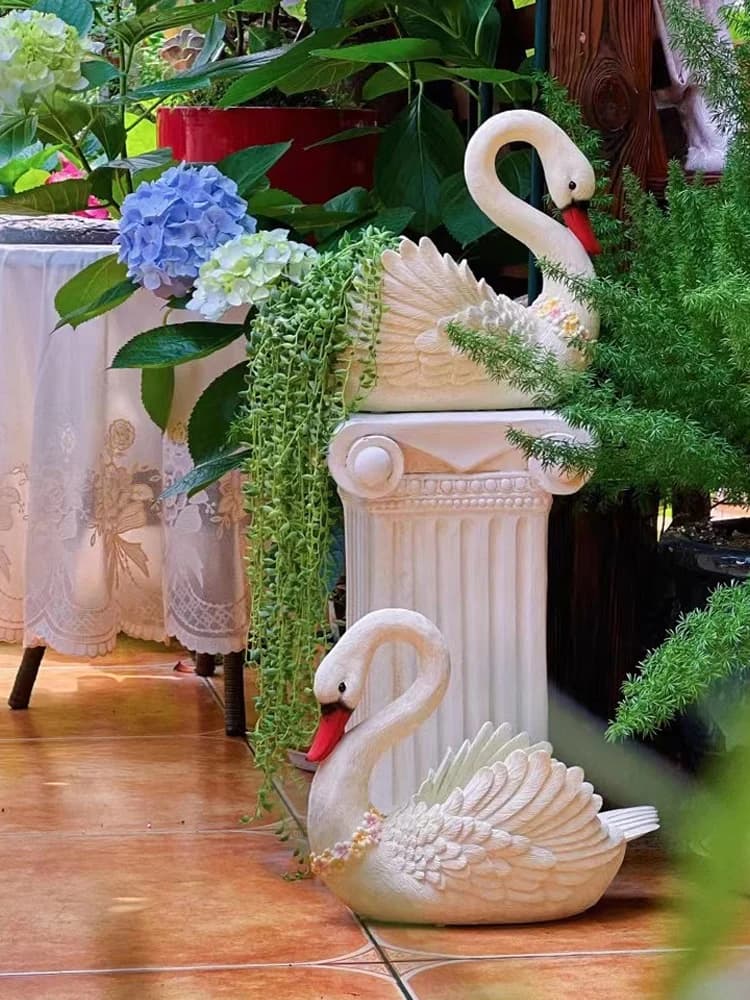 Swan Large Size Succulent Plant Pots Garden Decoration Balcony Decorative Animal Figurines Outdoor Creative Personalized Flow...