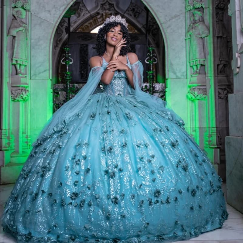 Abiti Quinceanera lucidi blu acqua Abito da ballo con spalle scoperte Applique Perline di pizzo Tull Sweet 16 Dress Abiti 15 De Anos