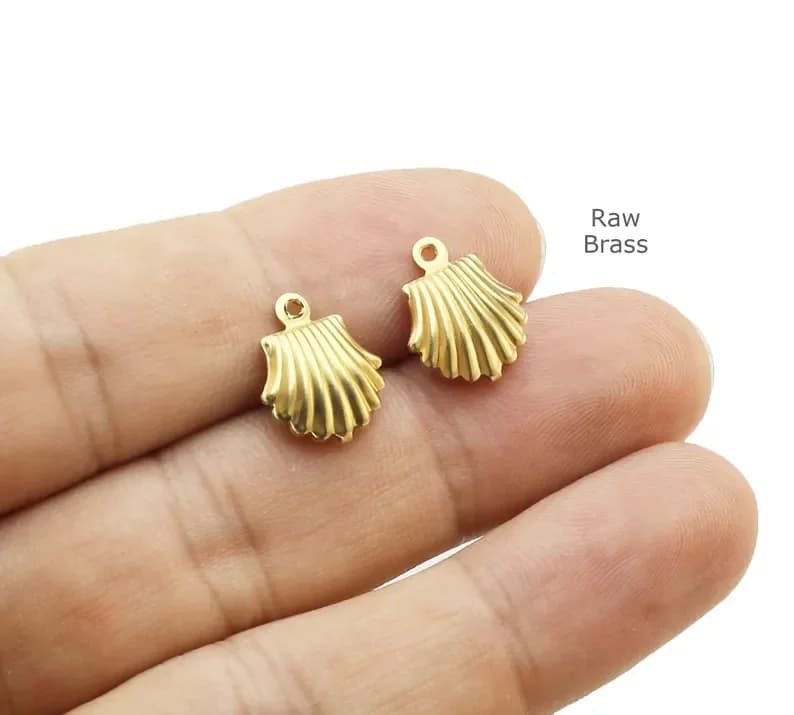 50 pezzi di ciondoli a forma di conchiglia in ottone, ciondoli a forma di conchiglia cubica, componenti per orecchini, ornamento fai da te, 12,5x10,6x5,4 mm, creazione di gioielli -R1348 R2934