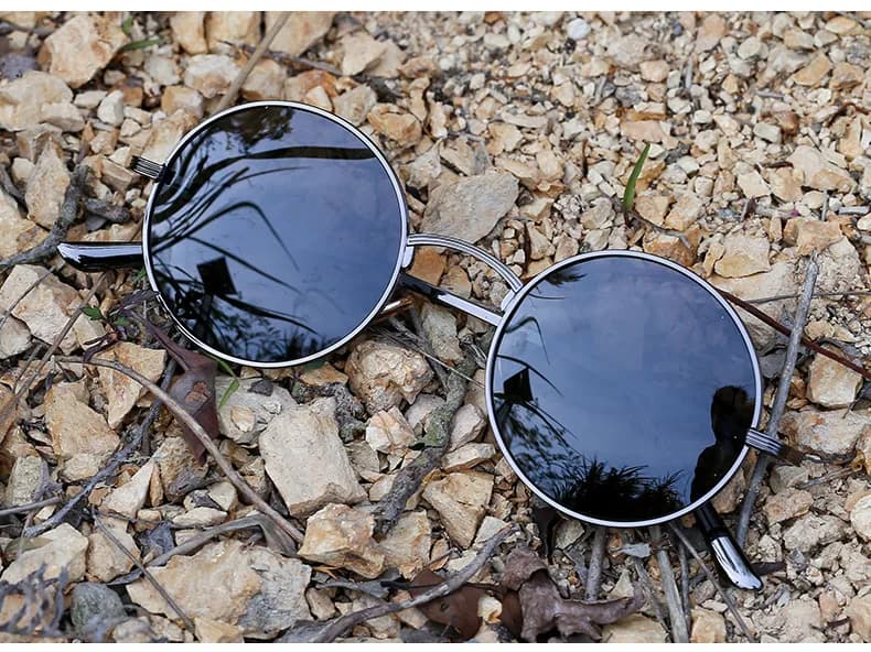 box round polarized punk rock glasses Active sports polarized sunglasses wind restoring ancient ways Young literary