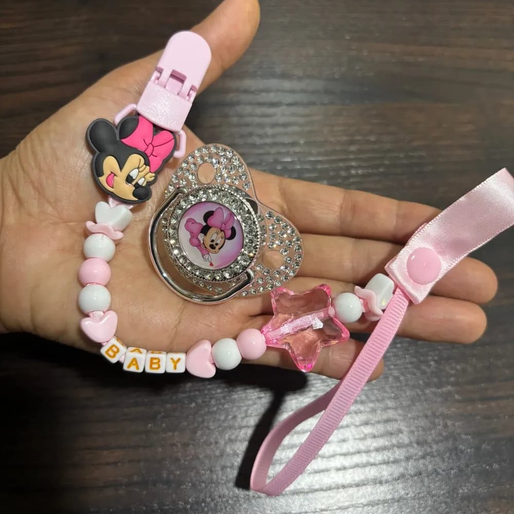 Newborn feeding pacifier Baby chewing-style soothing nipple Personalized pacifier holder with food-grade silicone Suitable