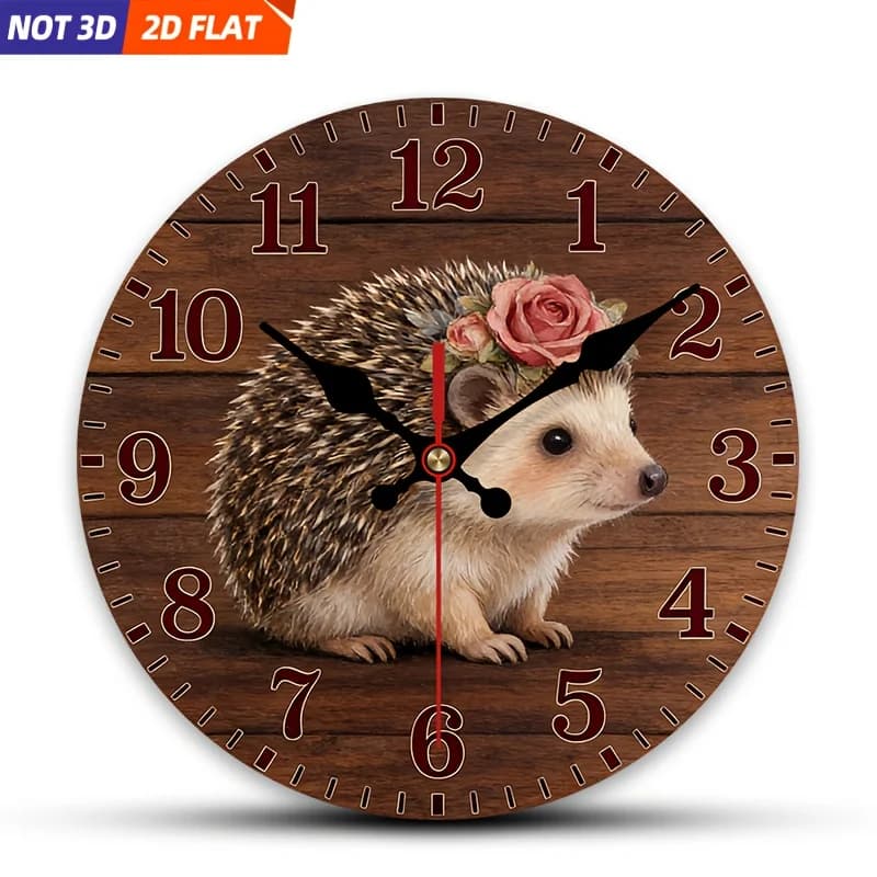2D Piatto. 1 pezzo. Orologio da parete in legno con un riccio e fiori, silenzioso e decorativo. Un orologio creativo ideale per valorizzare