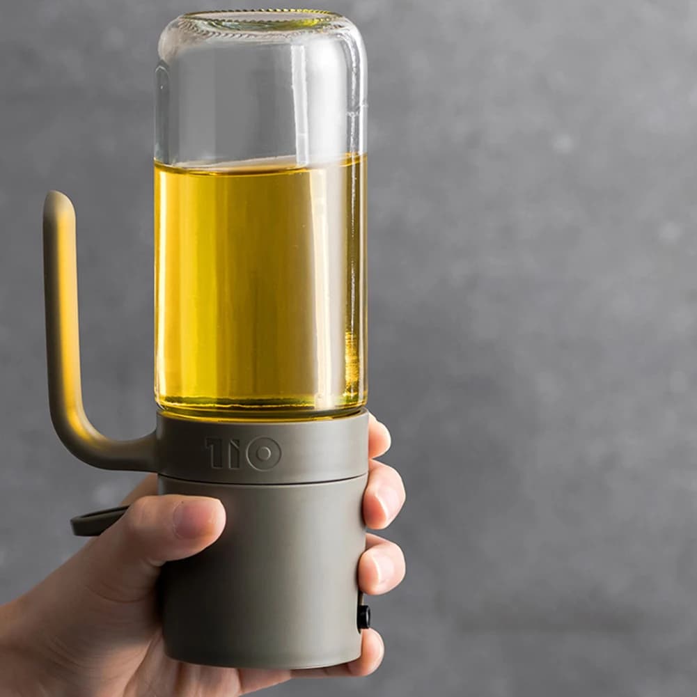 Dispenser Oil 250ML, Versatile Containers for Soy Sauce, Rechargeable Spray Bottles for Air Fryer, Grilled and Baking Oven