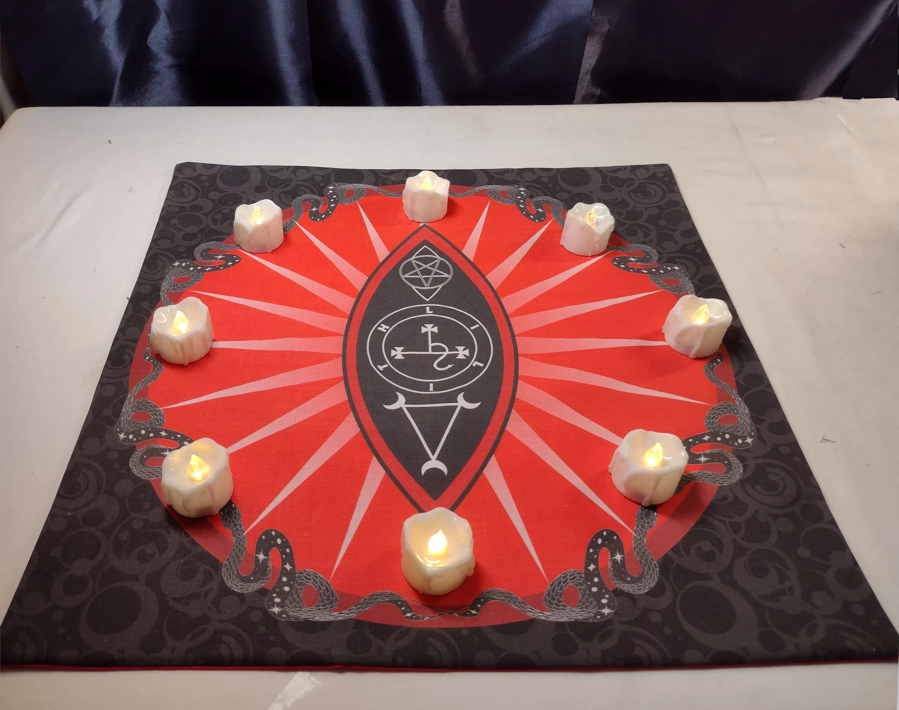 Carta da Parati VIKAMA Talismano di Lilith Nero e Rosso, Telo per Altare Scuro e Misterioso, Carta da Parati con Pentagramma per Divinazione e Tarocchi