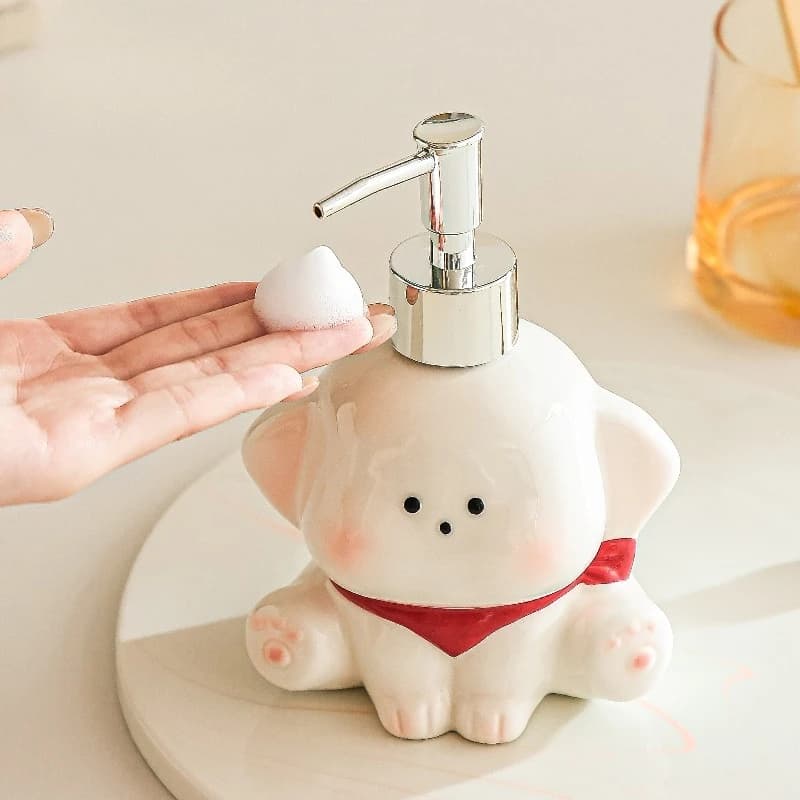 Dispenser di shampoo per bagno con bottiglia di lozione in ceramica per cani simpatici cartoni animati Dispenser di sapone liquido per cani animali bianchi Accessori per il bagno