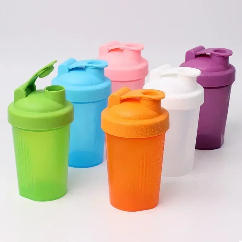 400 ml shaker bottle Plastic protein shake bottle with stagnated whisk for powder protein Shaker for free BPA gym