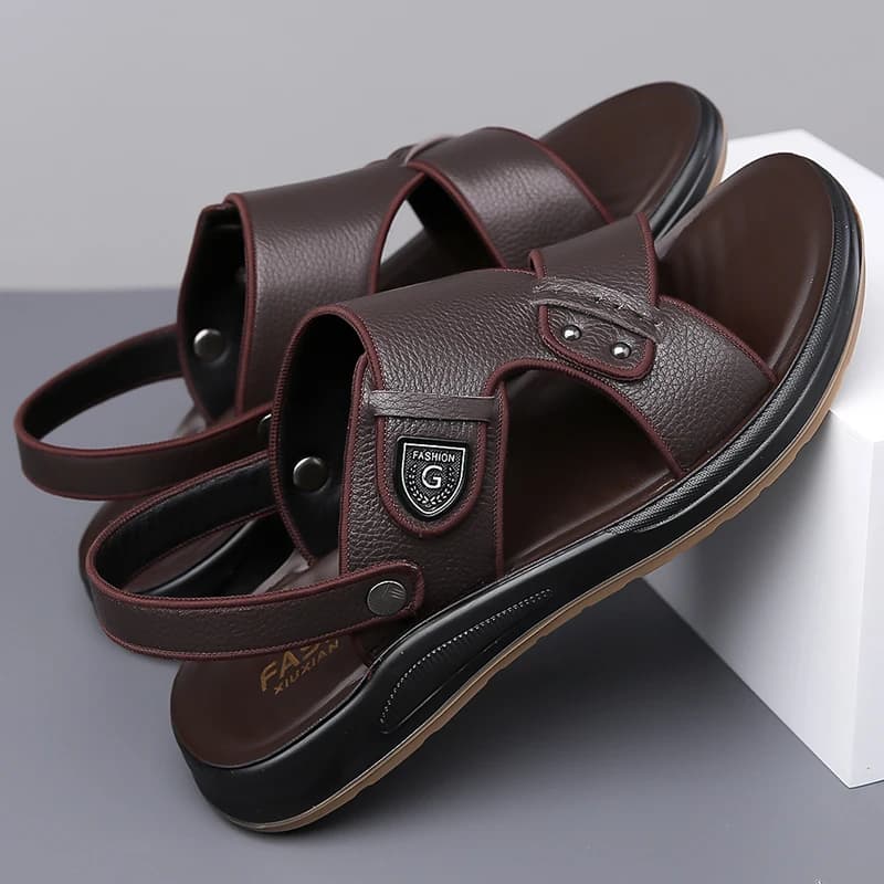 Summer Sandals for Men Lightweight PU Leather Non Slip Wear Resistant Comfortable Beach Slippers Outdoor Walking Shoes