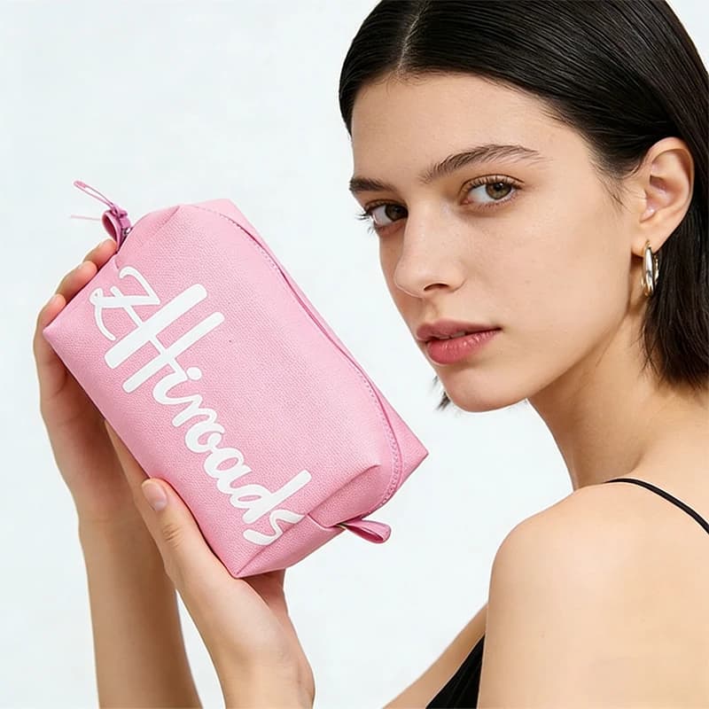 Borsa Cosmetica Rosa con Scritta alla Moda per Donne, Organizer da Viaggio Portatile, Astuccio per Trucchi e Articoli da Toeletta, Borsetta con Cerniera per Signore