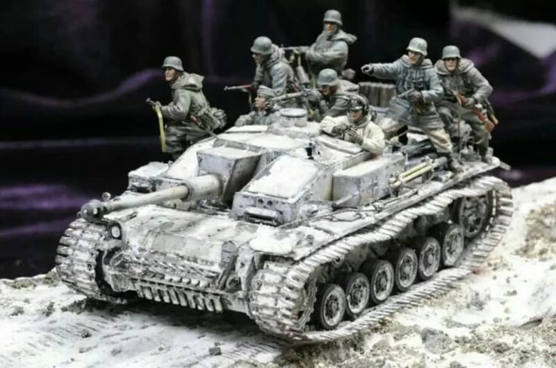Kit modello di figura in resina pressofusa in scala 1/35 Fanteria motorizzata dell'esercito tedesco 8 figure (senza serbatoio) smontato e non verniciato