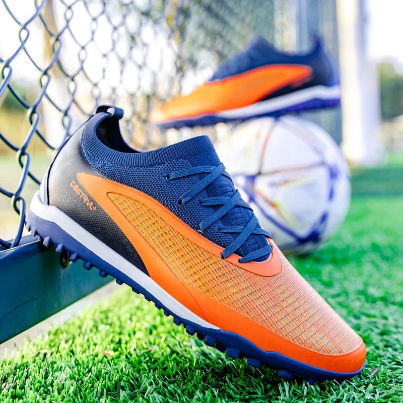 New Unisex Football Shoes, High Quality Ultralight Match Sneakers, TF/FG Professional Shoes for Adults, Hot Sale