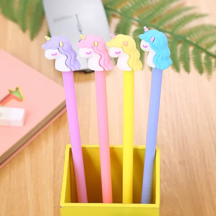 Penna neutra per Pony con ciglia Creative cancelleria carina per studenti di cartoni animati forniture per ufficio a base d'acqua penna firma all'ingrosso