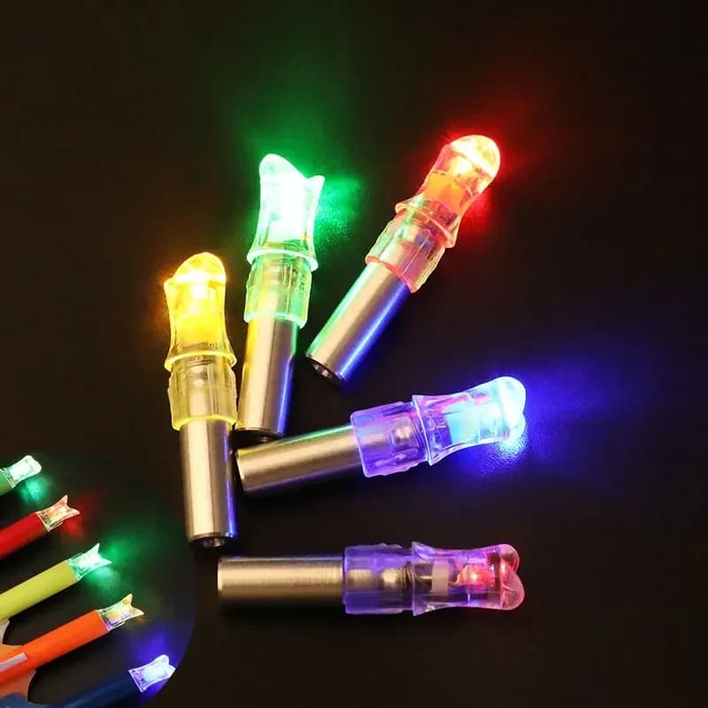 5 pezzi freccia luminosa cocca coda freccia cocca batterie sostituibili Anti-shake cocca illuminata ID7.6mm freccia albero tiro con l'arco caccia